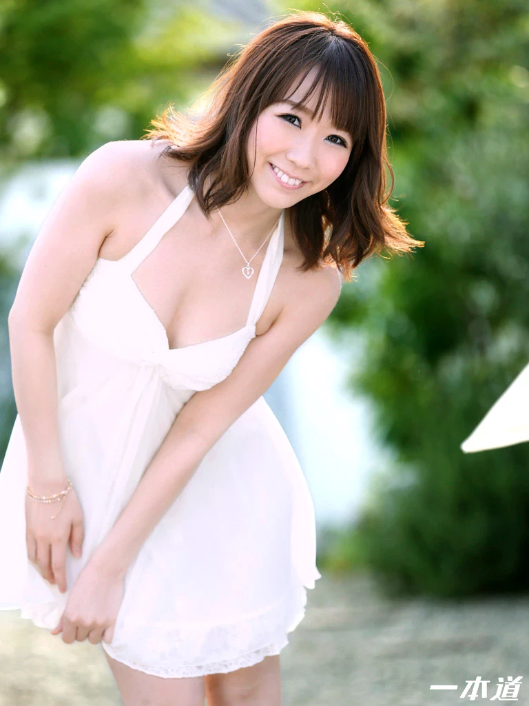[冲ひとみ]身材姣好的妹子小穴真紧 [13P]