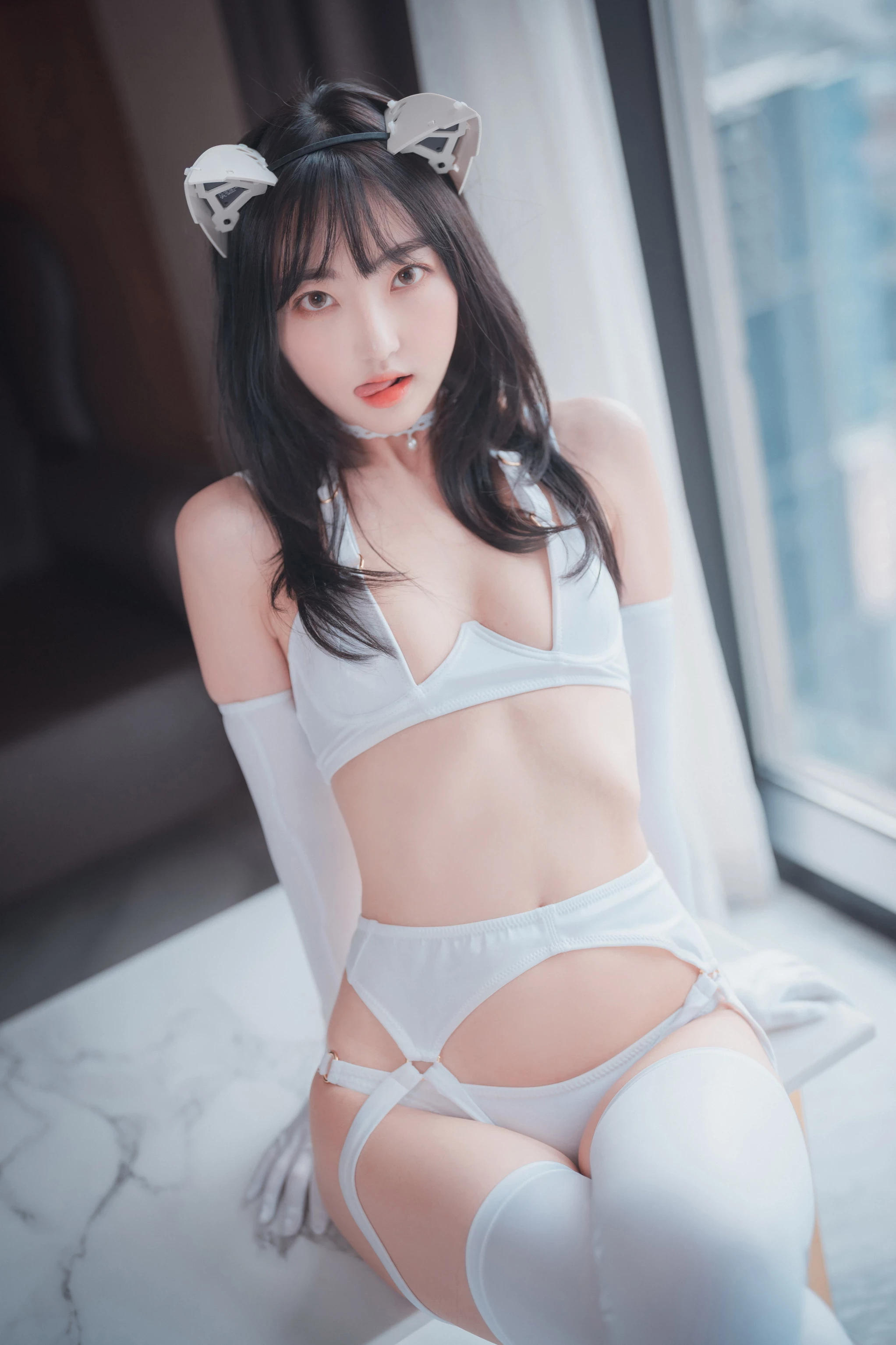 Hanari 하나리 - Snowcat Vol.2Normal [72P]