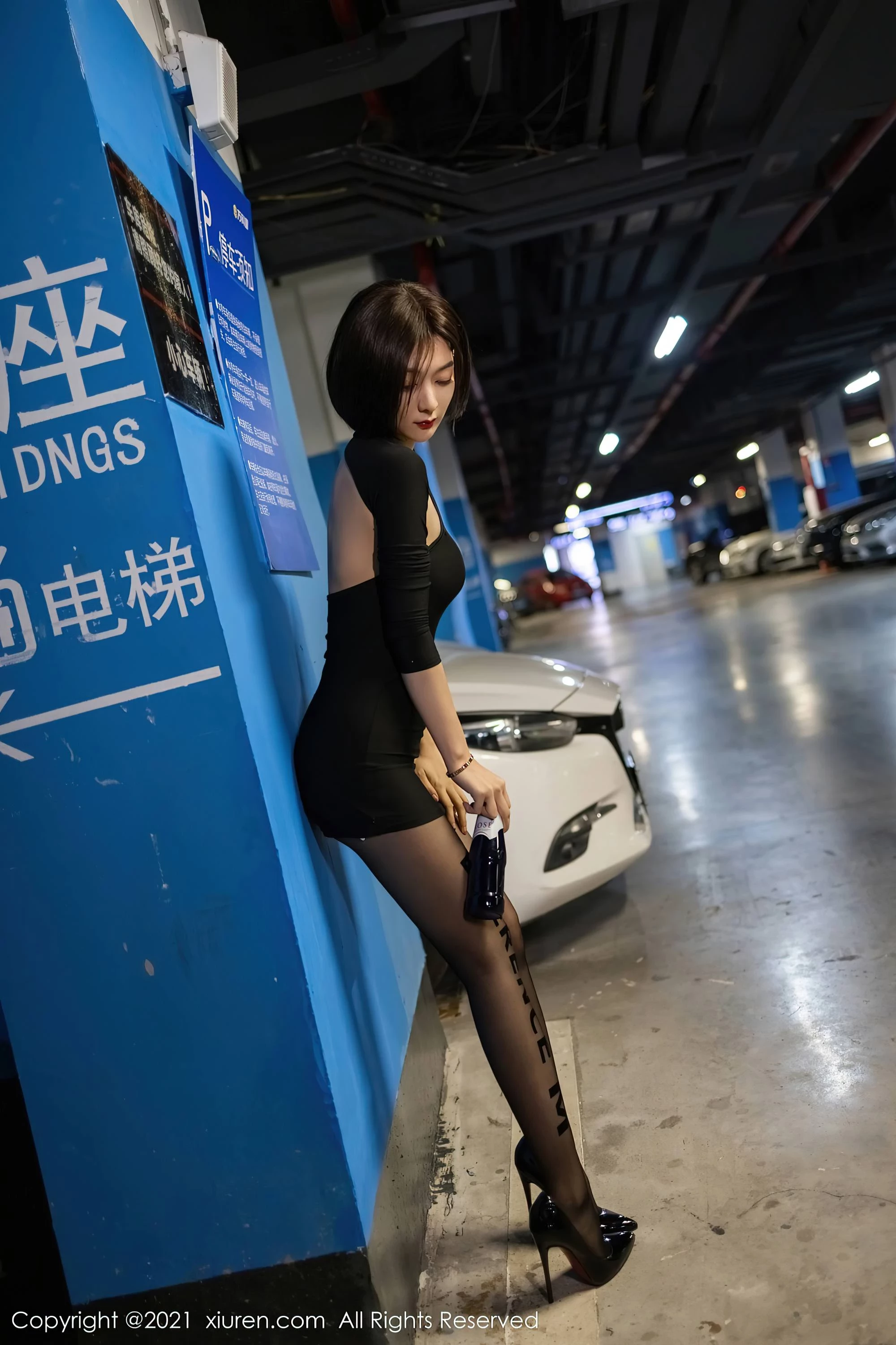[Xiuren秀人系列]2021.03.31 No.3264 Angela00完整版无水印写真[49P]